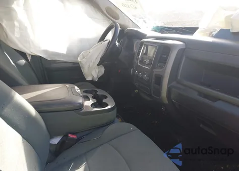 2016 Ram 1500 Express из США, поврежденный, VIN 3C6RR7KT0GG275720